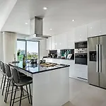 Sonia Lote 69 - Vip By Interhome البوفيرا